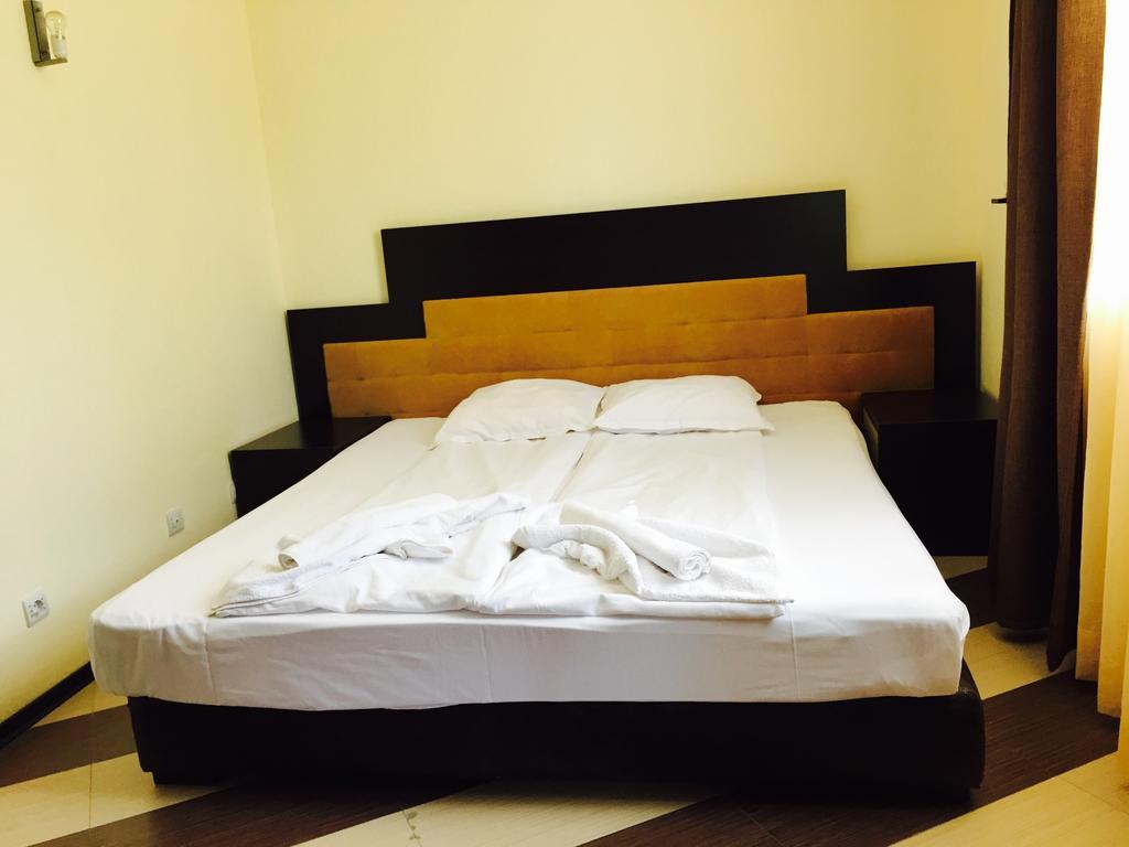 Psb Apartments Hotel Heaven Slantschew brjag Exterior foto